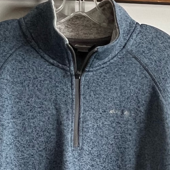 Eddie Bauer Signature Pull Over - Picture 2 of 6